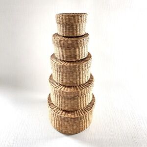 Vtg MCM Handwoven Seagrass Basket Lid 5
Nesting Box Bohemian Coastal Boho Decor